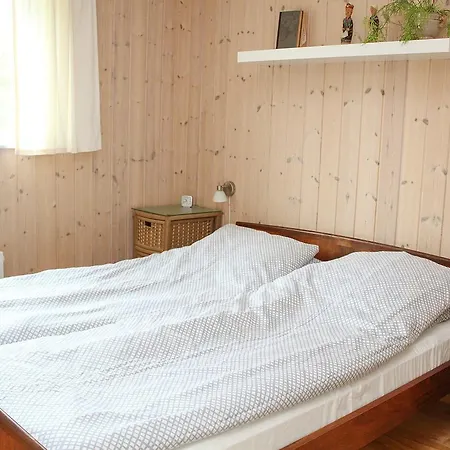Four-bedroom Holiday In * Hals